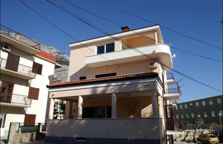 Apartmani Jovic Makarska Exteriör bild