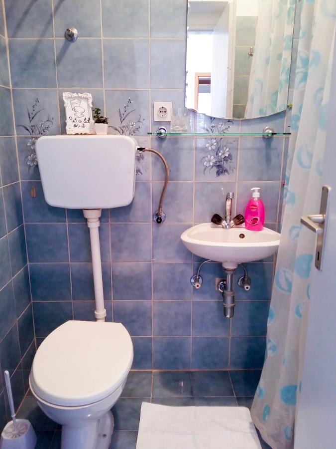 Apartmani Jovic Makarska Exteriör bild