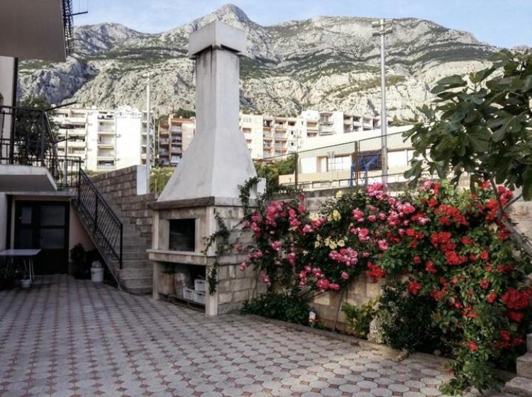 Apartmani Jovic Makarska Exteriör bild