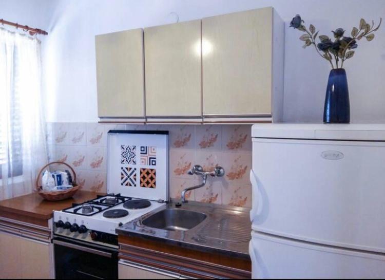 Apartmani Jovic Makarska Exteriör bild