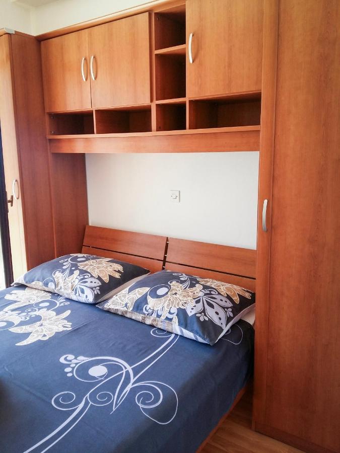 Apartmani Jovic Makarska Exteriör bild